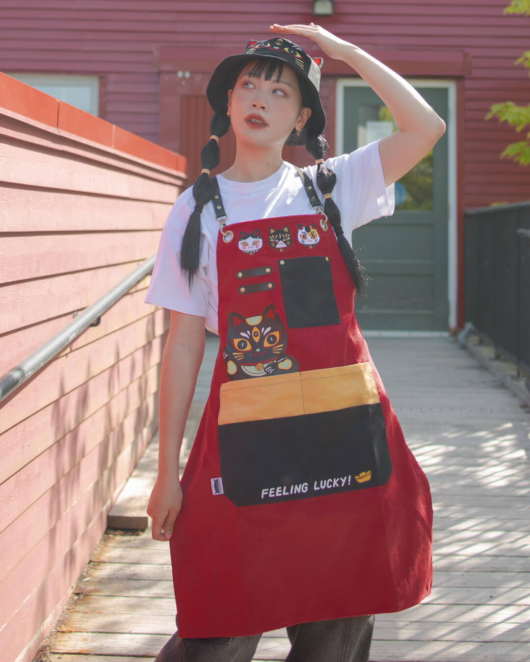 Apron: Lucky Cat